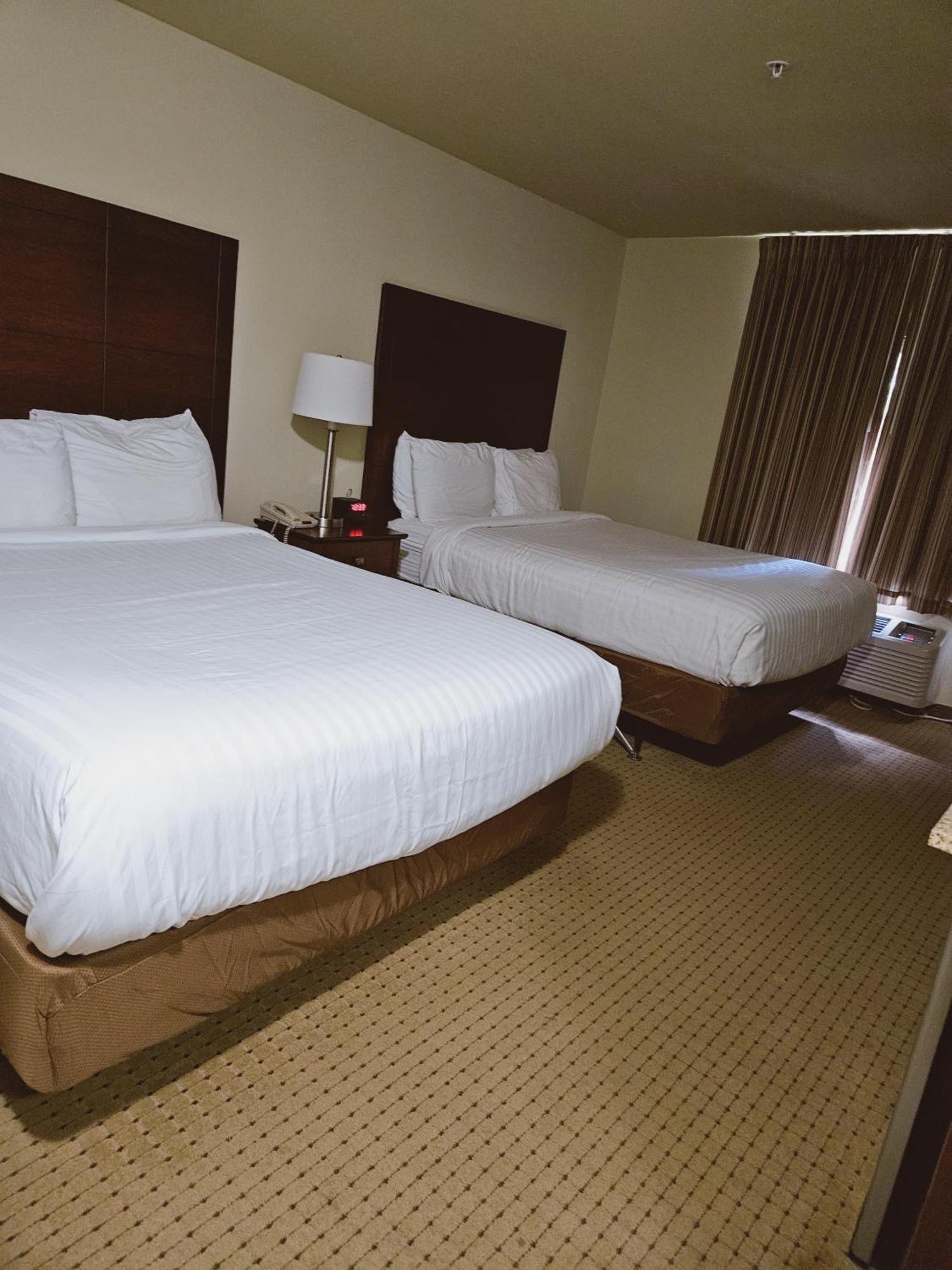 Cobblestone Inn&Suites - Bloomfield Extérieur photo