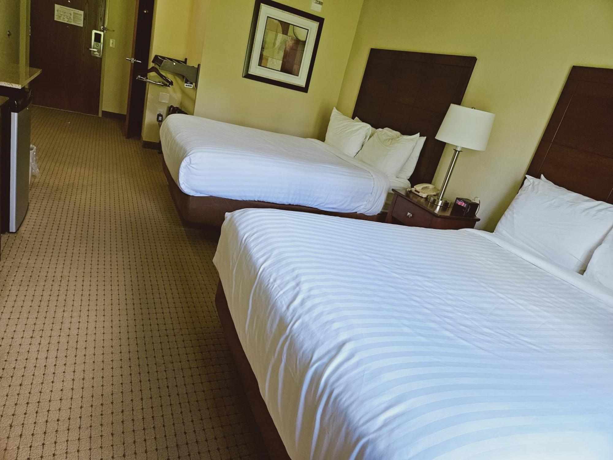 Cobblestone Inn&Suites - Bloomfield Extérieur photo